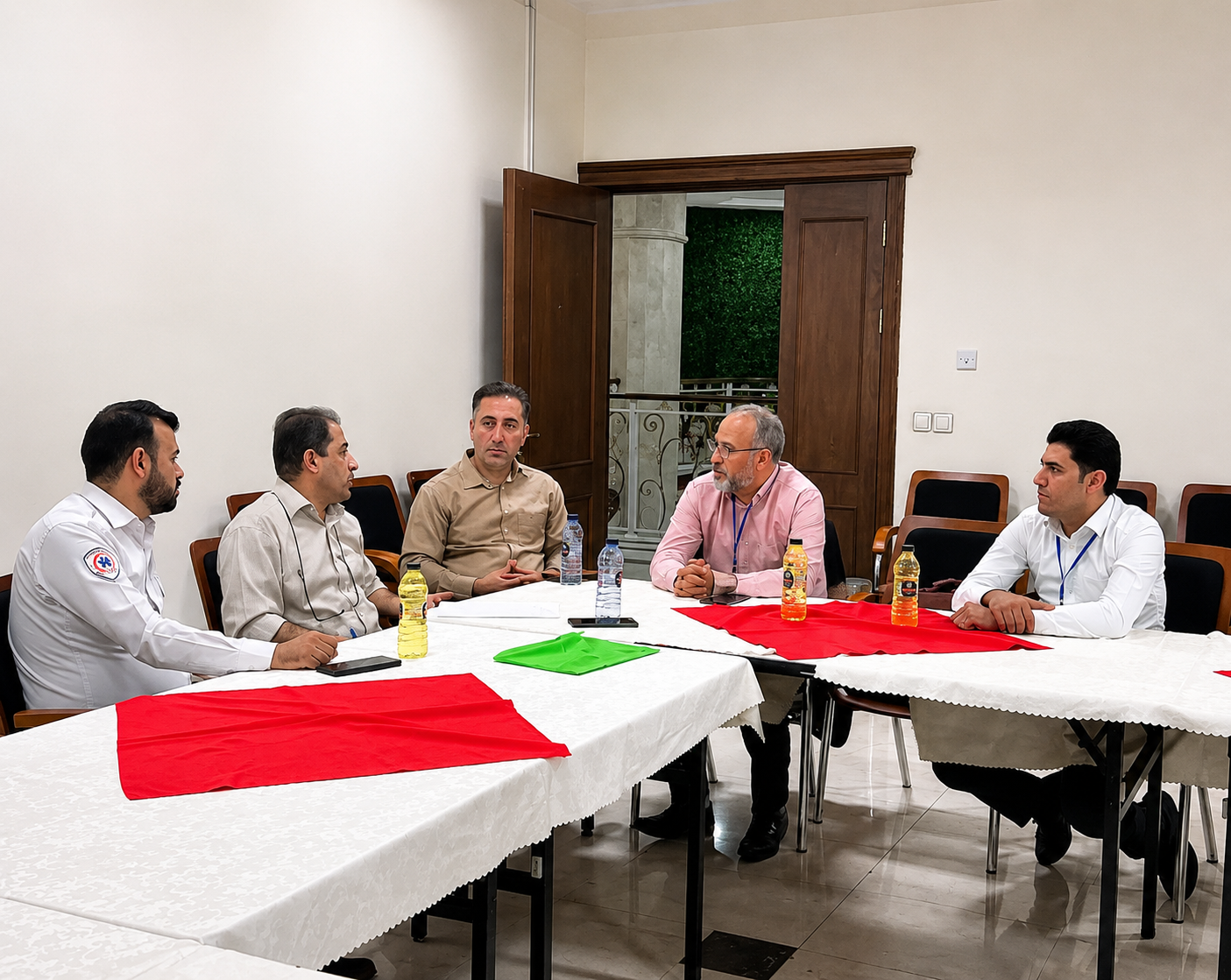 نشست کمیته فوریتهای پزشکی سازمان نظام پرستاری برای رفع چالشهای حوزه اورژانس نشست کمیته فوریتهای پزشکی سازمان نظام پرستاری برای رفع چالشهای حوزه اورژانس